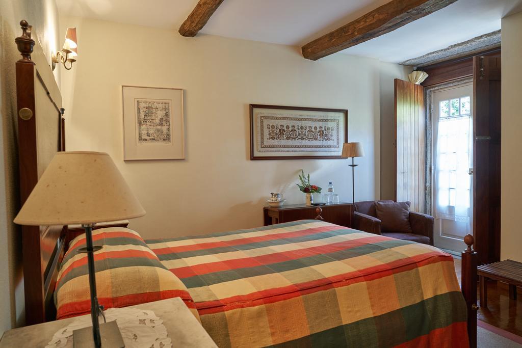 Hotel Casa De Fatauncos à Vouzela Extérieur photo