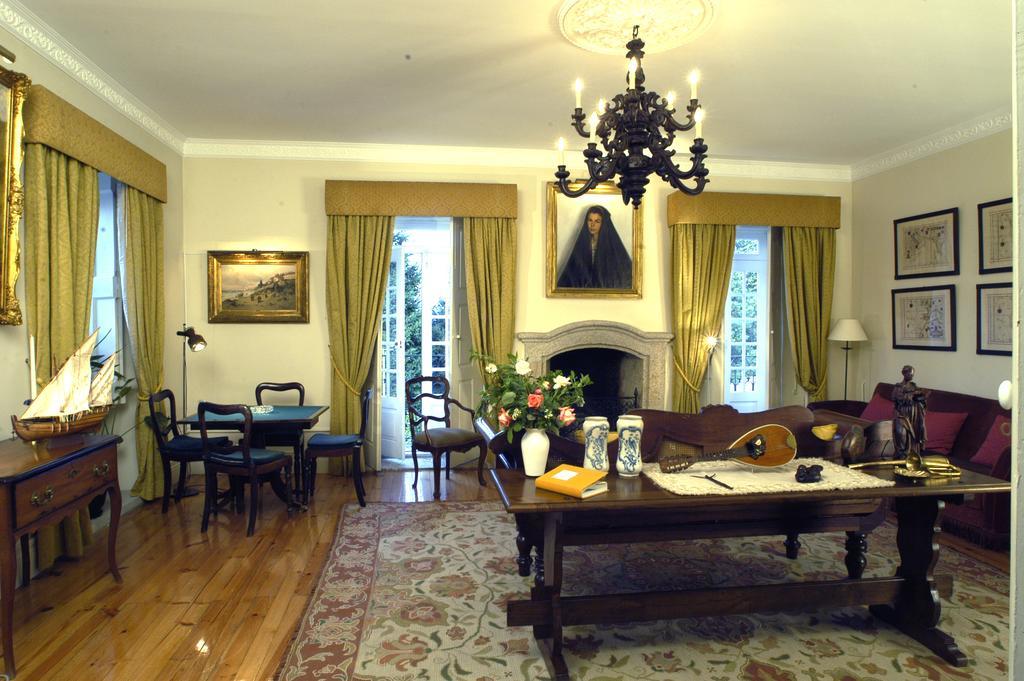 Hotel Casa De Fatauncos à Vouzela Extérieur photo